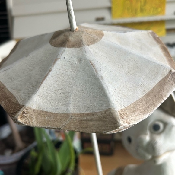 Handcrafted Large Wooden Artisan Cat Figurine Indonesia  - Cream and Brown - Picture 9 of 16